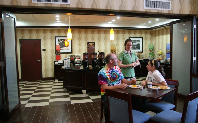 Hampton Inn & Suites Brenham