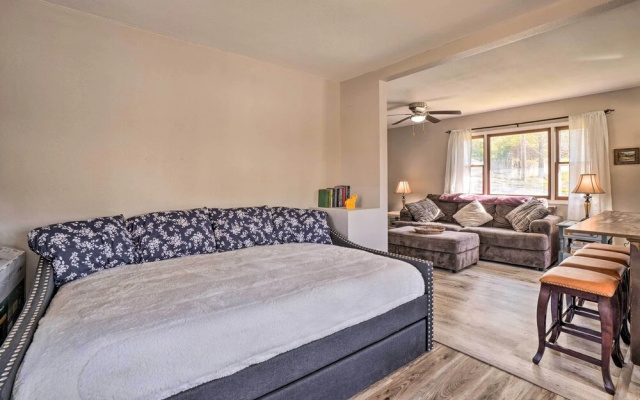 Rockaway Beach House w/ Fire Pit & River View!