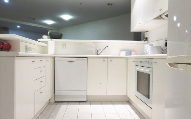 Luxury Apartment at Hobson Gardens