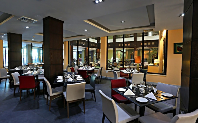Ramada Hotel & Suites Amman