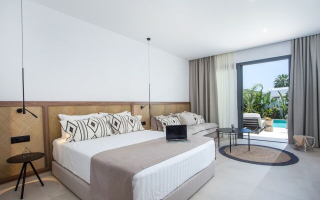 Vanik Suites