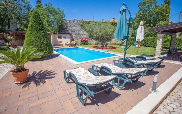 Villa Maria