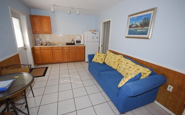 Banana Bay Club Beachside Villas