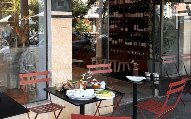 De Picciotto Suites