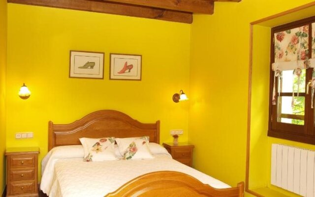 Hostal Rural Onbordi