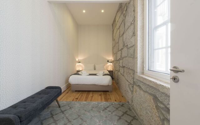 Downtown Almada Loft