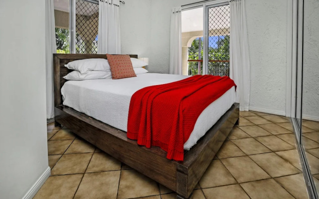 Tropical Villa Bella with Private Pool