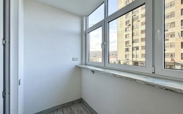 Вокруг света на улице Революции 1905 года