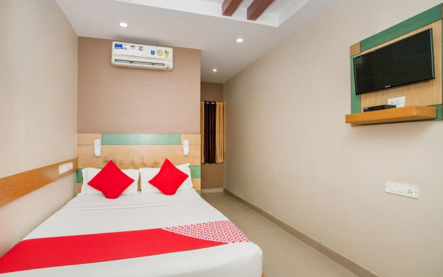 FabExpress Emirates Suites