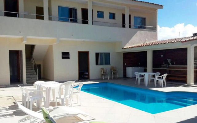 Casa Paraná com 8 quartos acomoda até 40 pessoas