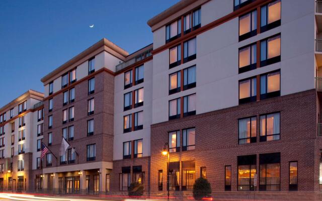 DoubleTree by Hilton Hotel Savannah Historic District