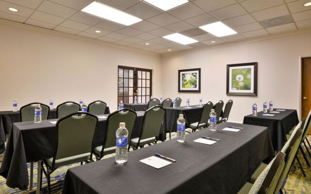 Best Western Raleigh North-Downtown