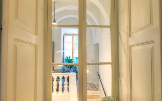 137 - Modern & luxurious Palazzino in Valletta