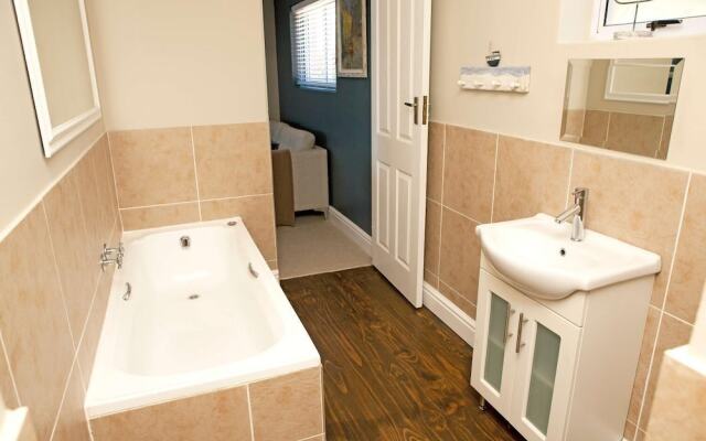 Seabreeze Luxury Two Bedroom Penthouse