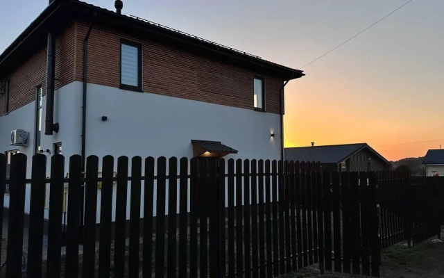 Дом с видом на реку