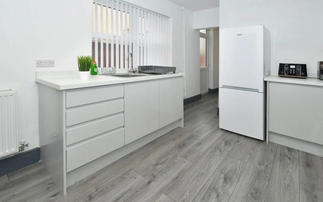 Townhouse @ Eastwood Place Stoke
