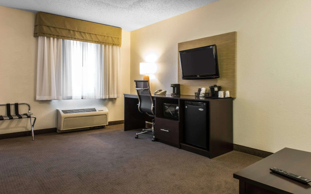 Sleep Inn & Suites Pittsburgh