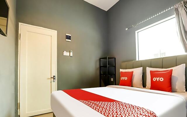 OYO 3492 Mandala Residence