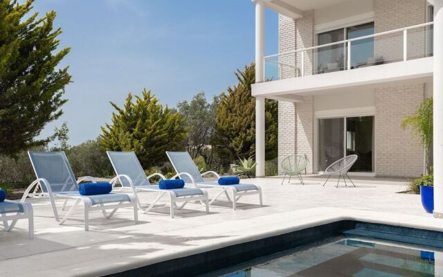 Hilltop Luxury Villa