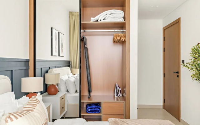 Silkhaus Binghatti Venus