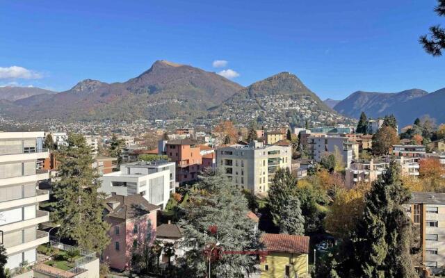 ROMANTIC LOFT with Outside Swimming Pool, 400m from Lugano Station