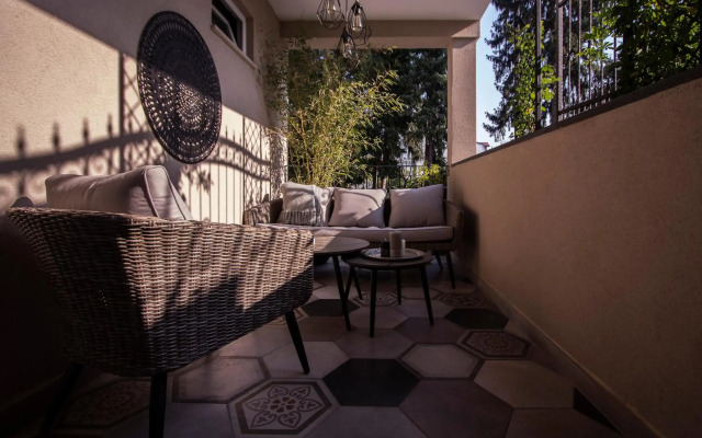 Hotel Sundial