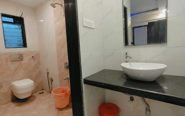 hotel mari aai residency