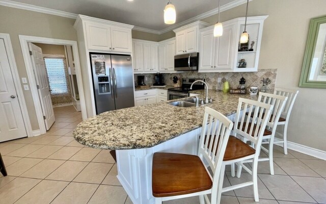 Deja View 3 Bedroom Home