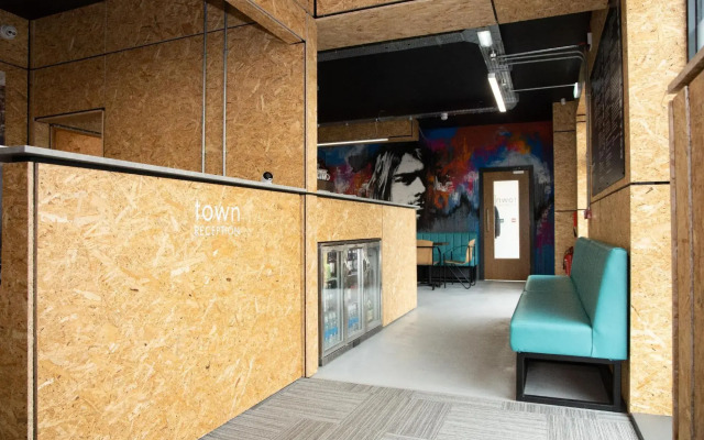 Chavasse Apartments