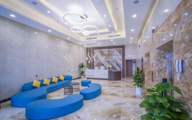 Ruby Star Hotel Da Nang