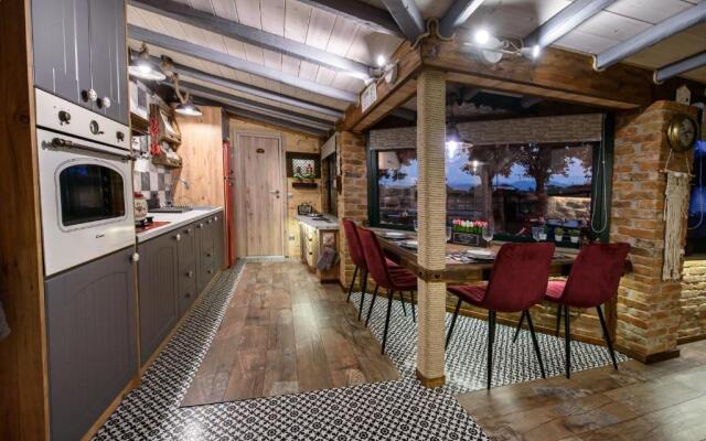 Traditional Guesthouse