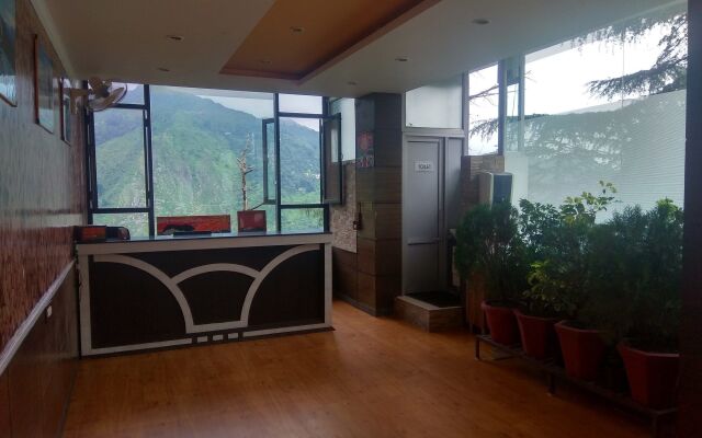 Hotel Holiday Hill