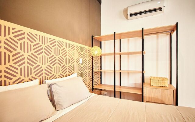 Lexum by Bernalo Hotels