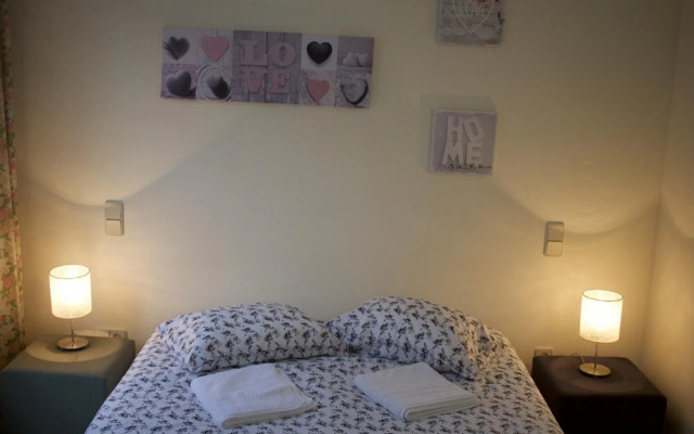 Casino Figueira Prime Apartment by Rent4all