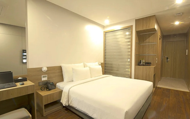 Elite Hotel