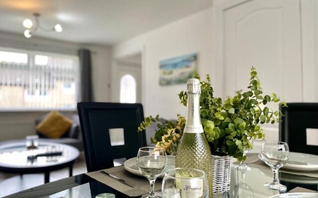 Central Hamilton House