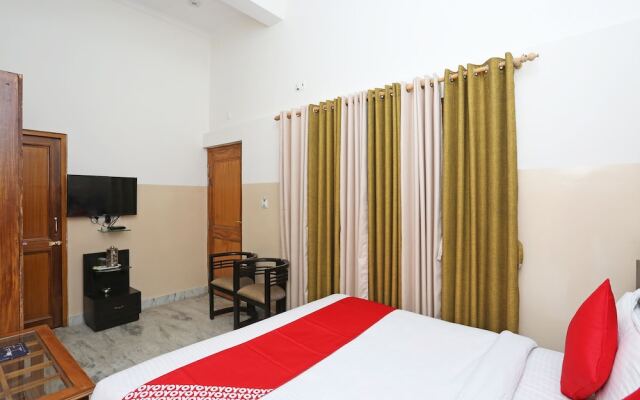 Oyo 19638 Hotel Jay Continental