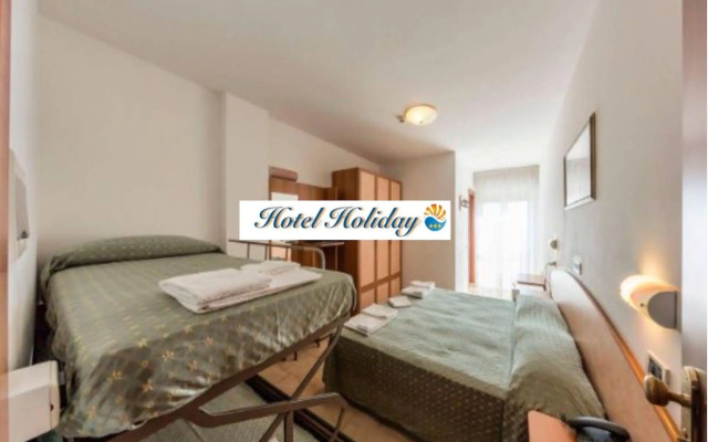 Hotel Holiday
