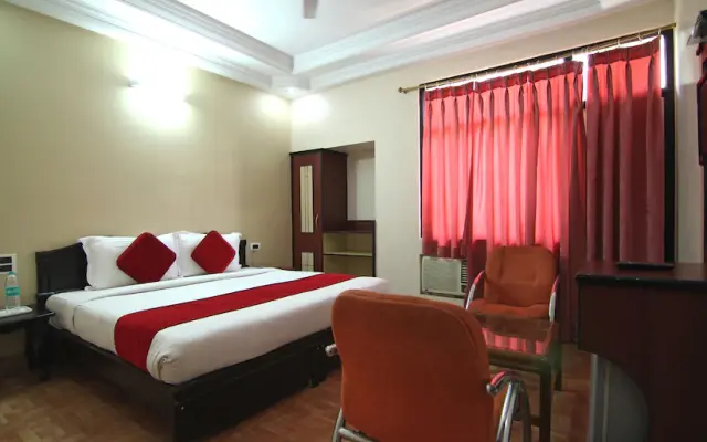 Hotel LG Residency