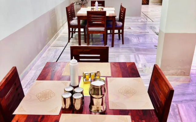 Hotel Bhagwati Palace