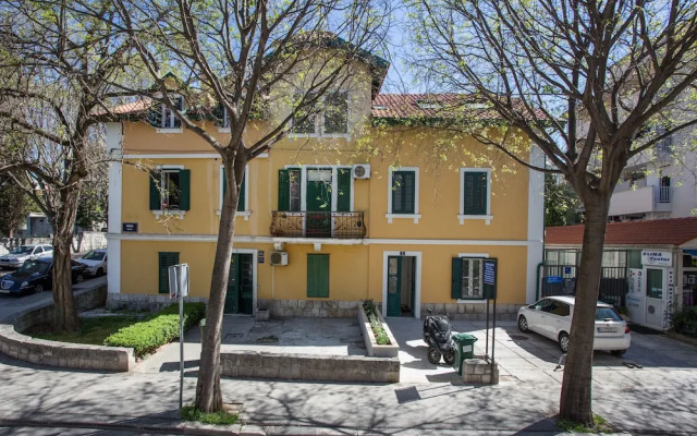 Dalmat Apartment