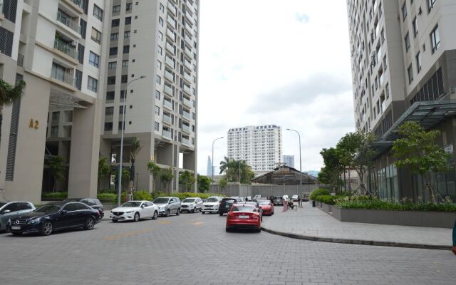 Saigon Apartment The Gold View