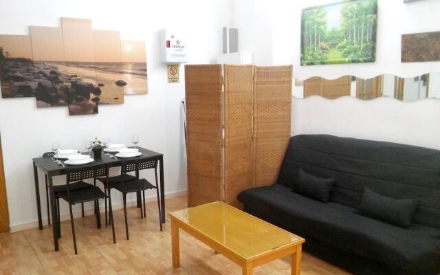 Apartment With one Bedroom in Arona, With Wifi