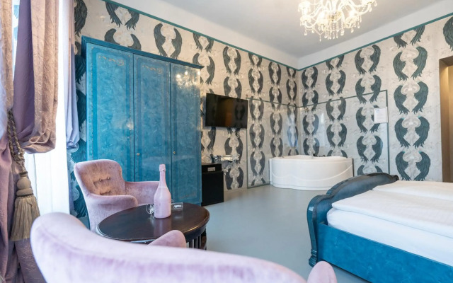 Hotel Urania