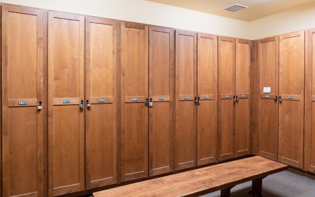 The Pines 3 Bedroom Condo