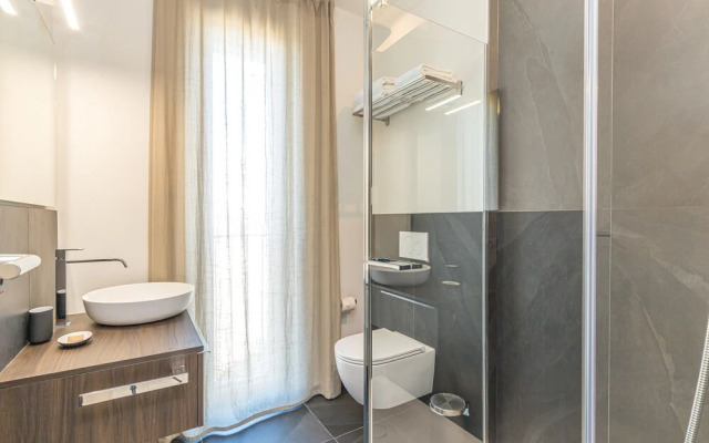 Icon H 303 Suite Micro-living