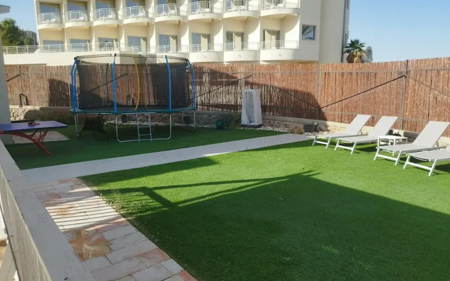 YalaRent Cliff side villa - private pool