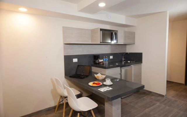 Kasa Hotel & Suites
