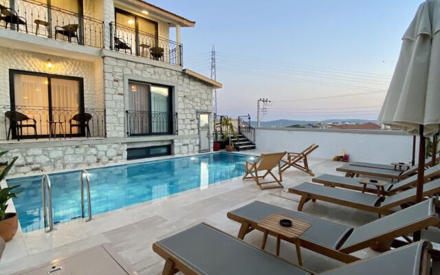 Serez Otel Alaçatı by La Mira