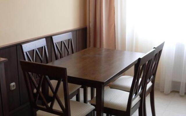 Szilfa Étterem Mariann Apartman